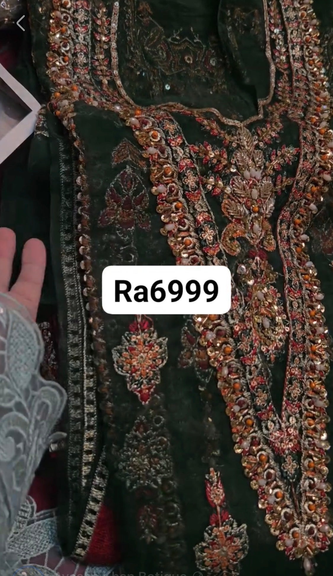 Maria B Mehndi Mayo