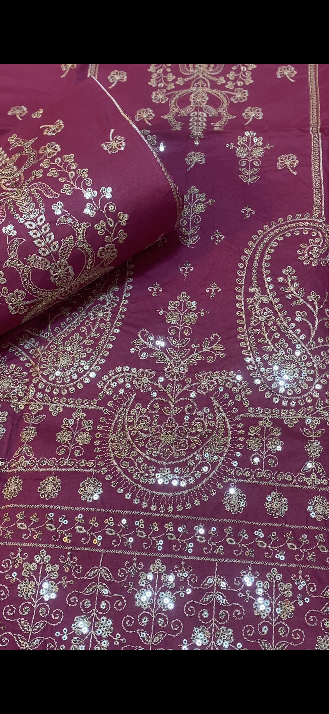 Pink sequence 2pc embroidery heavy (pomi)