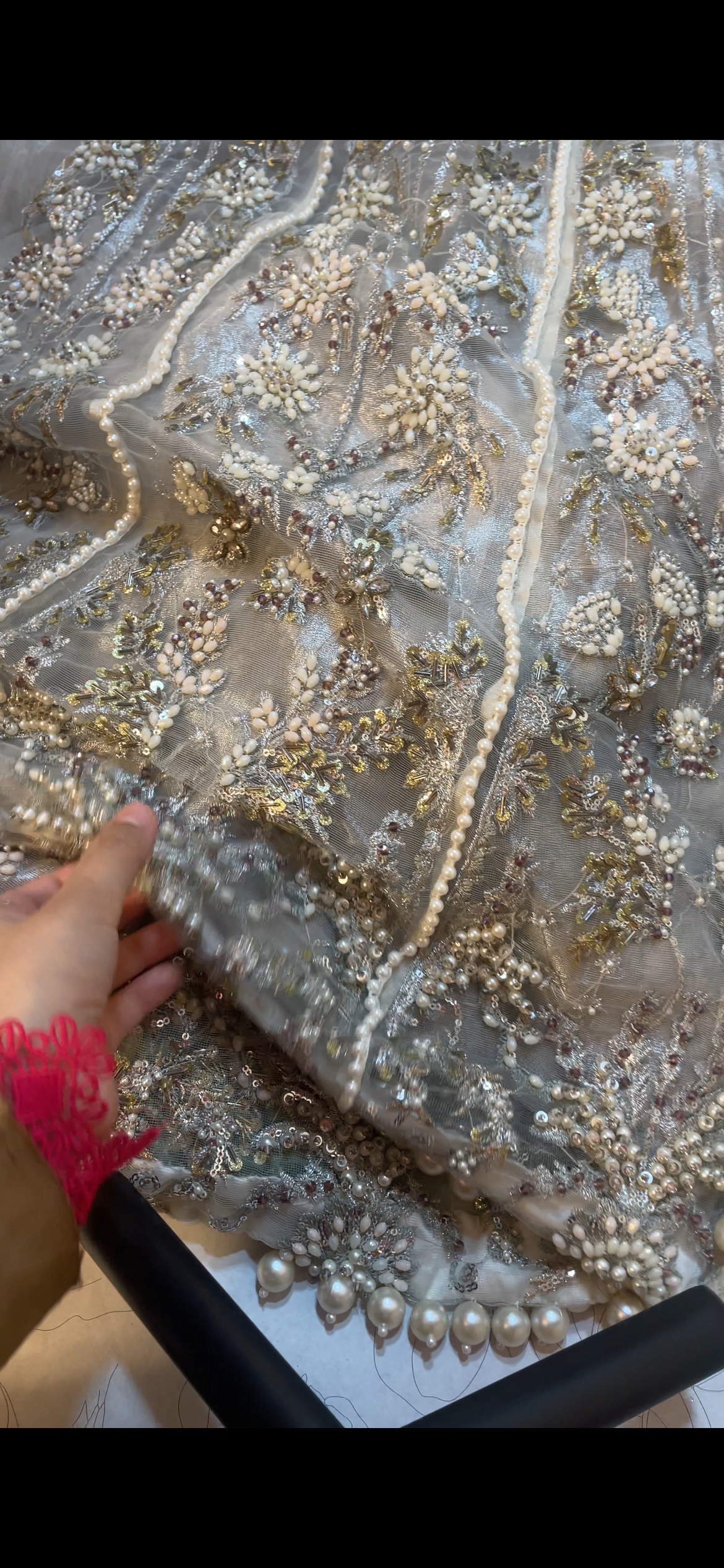 Crimson Maxi Gray unstich