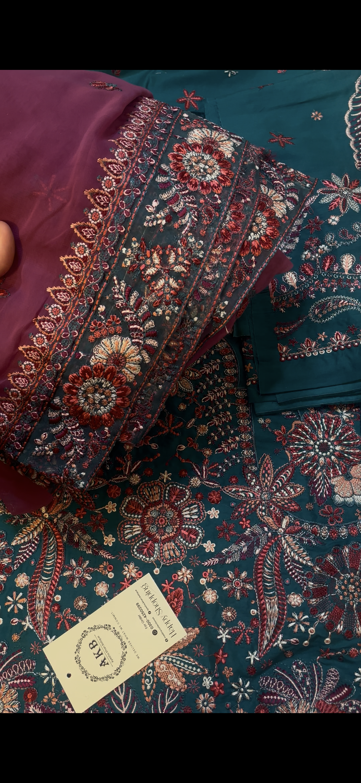 Hussain rehar luxury lawn zink with chifon Dupata