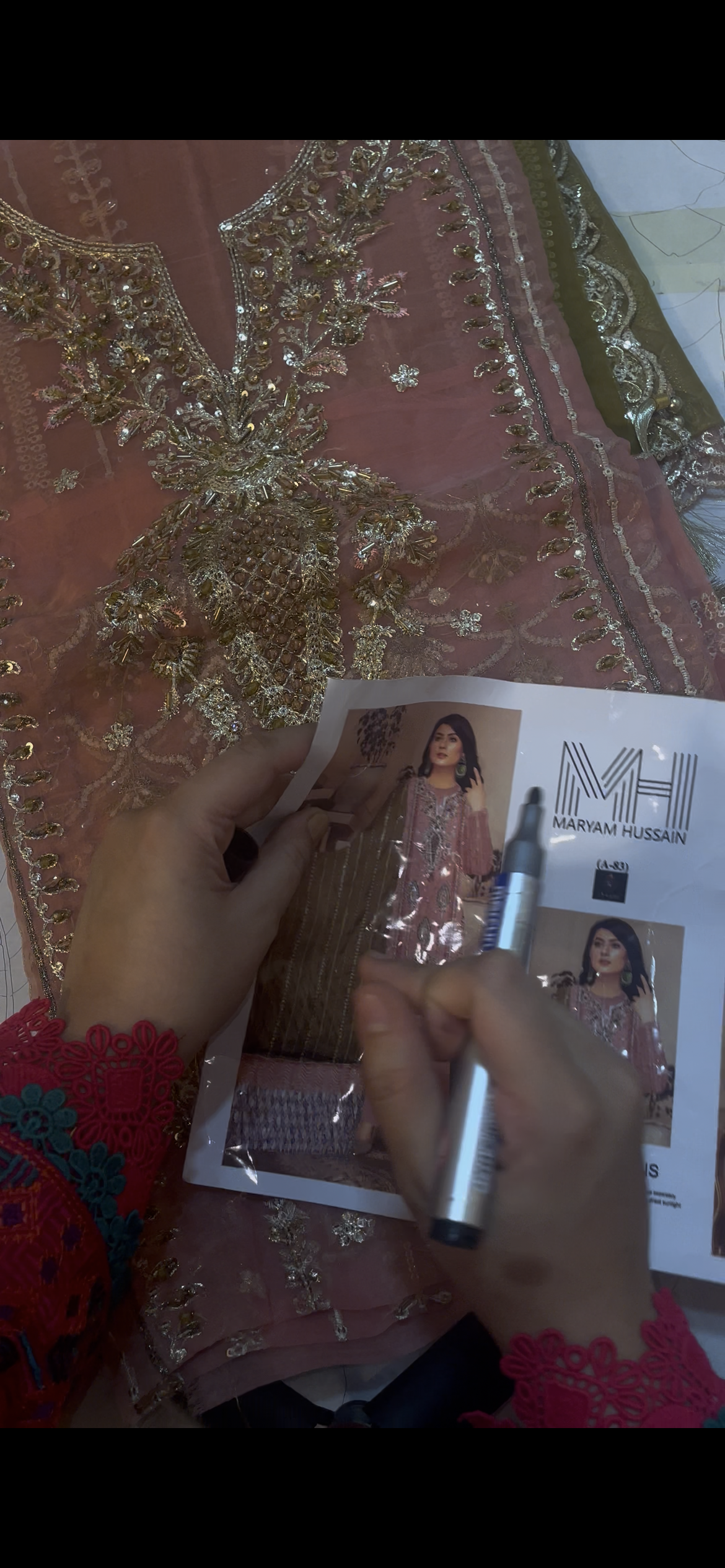 Mariyum Hussain Pink (Ai)