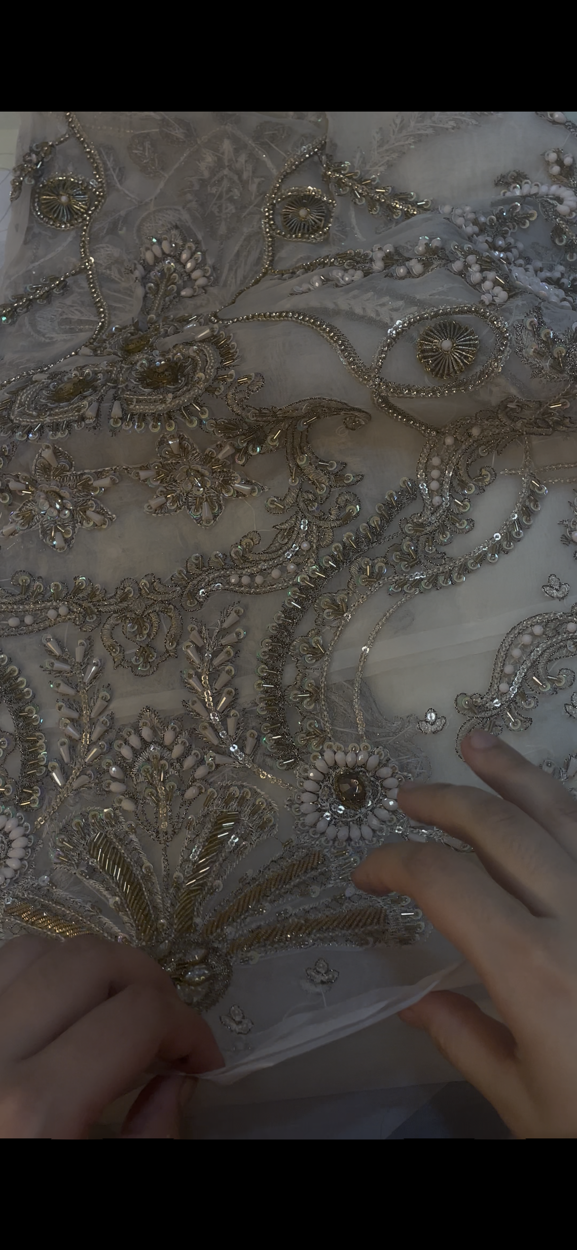 Mysie White handmade ai