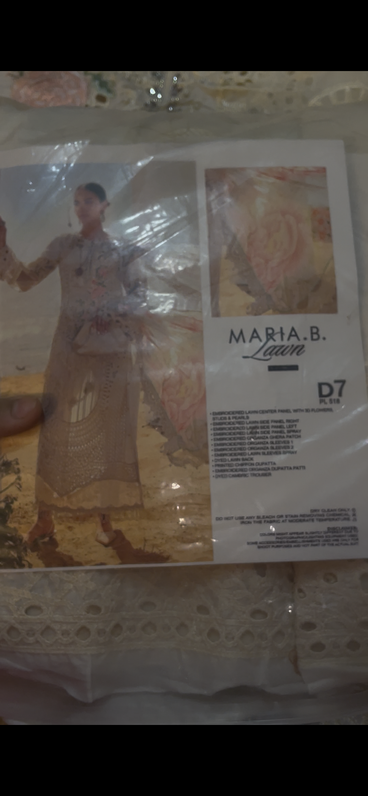 Maria B white Lawn D7 top