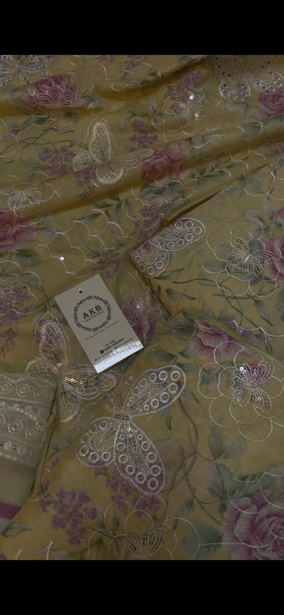 Mariab mprint yellow butterfly