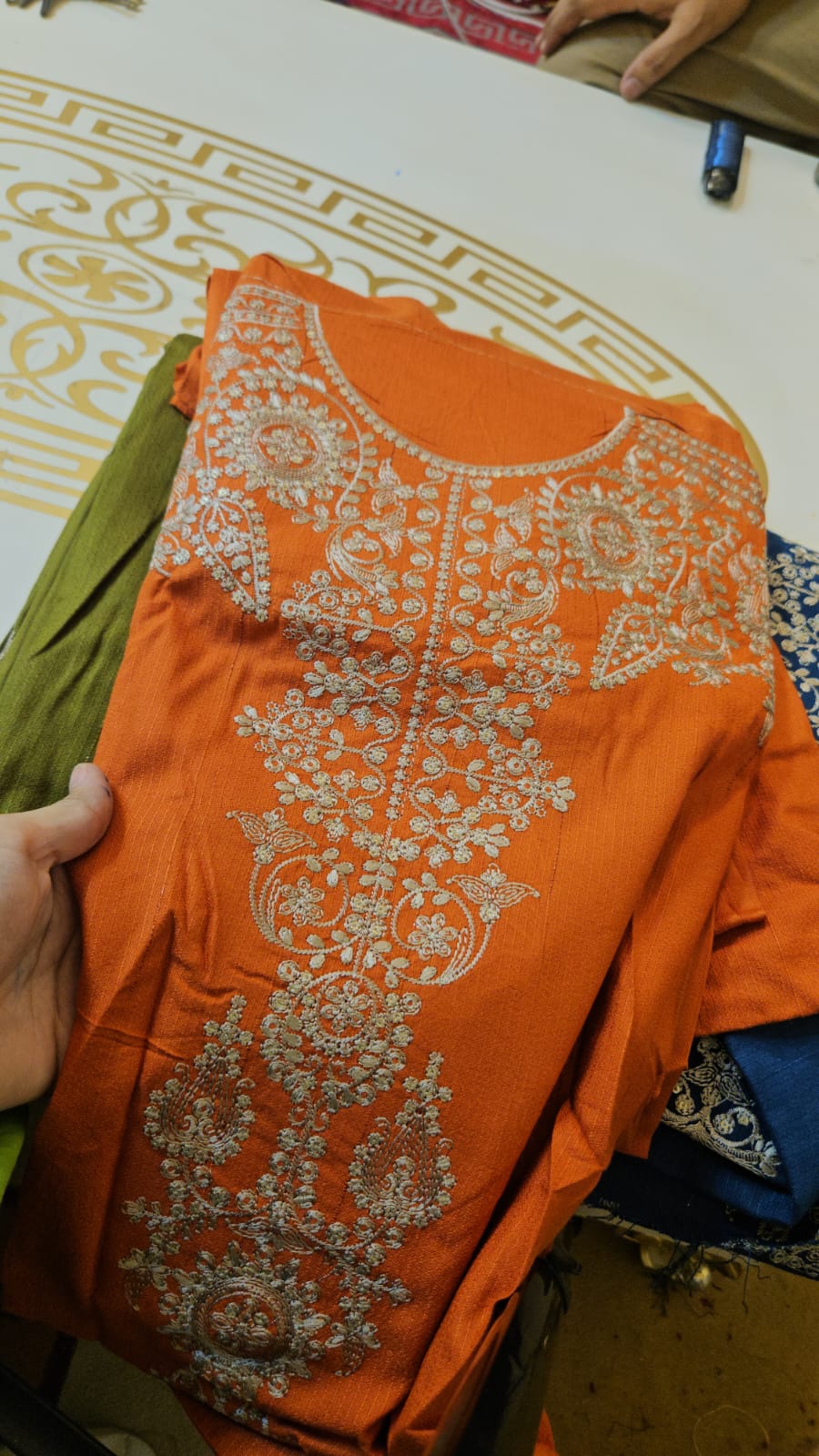 Peach wool embroidery 3pcs