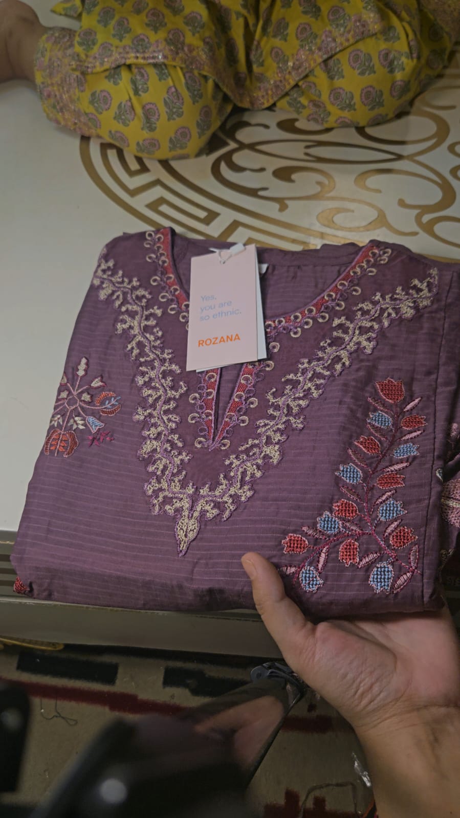 Ethnic linen 18.5 chest