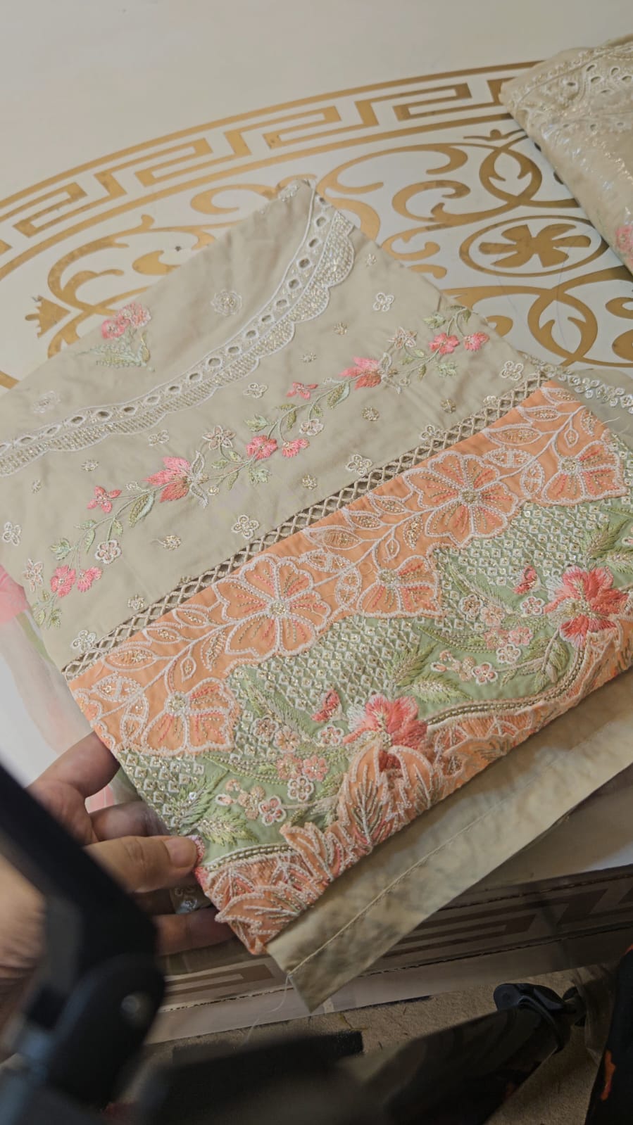 Skin luxury lawn 3pcs chiffon dupta medium
