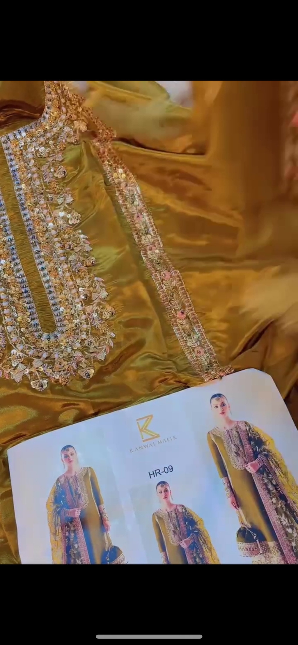 Kanwal Malik (Mehndi Colur)