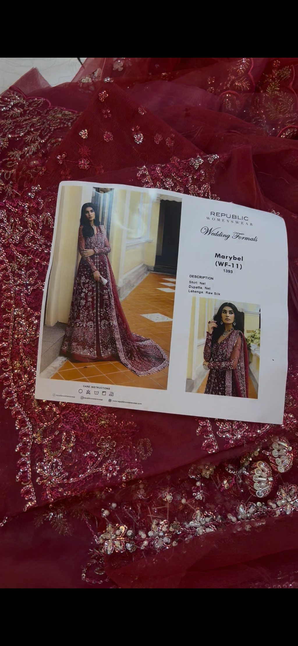Republic Red Maxi