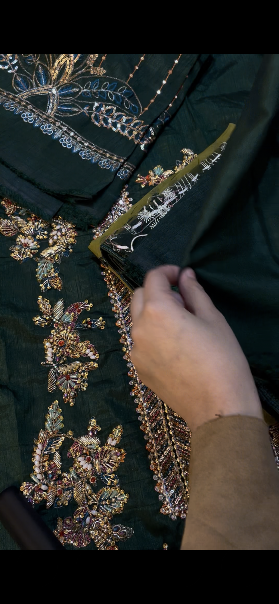 Hussain Rehar Bottle Green (R)