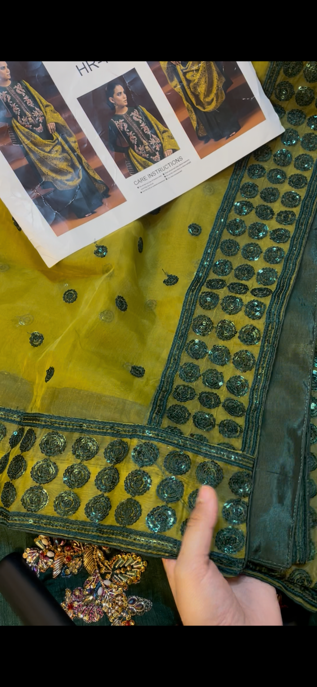 Hussain Rehar Bottle Green (R)