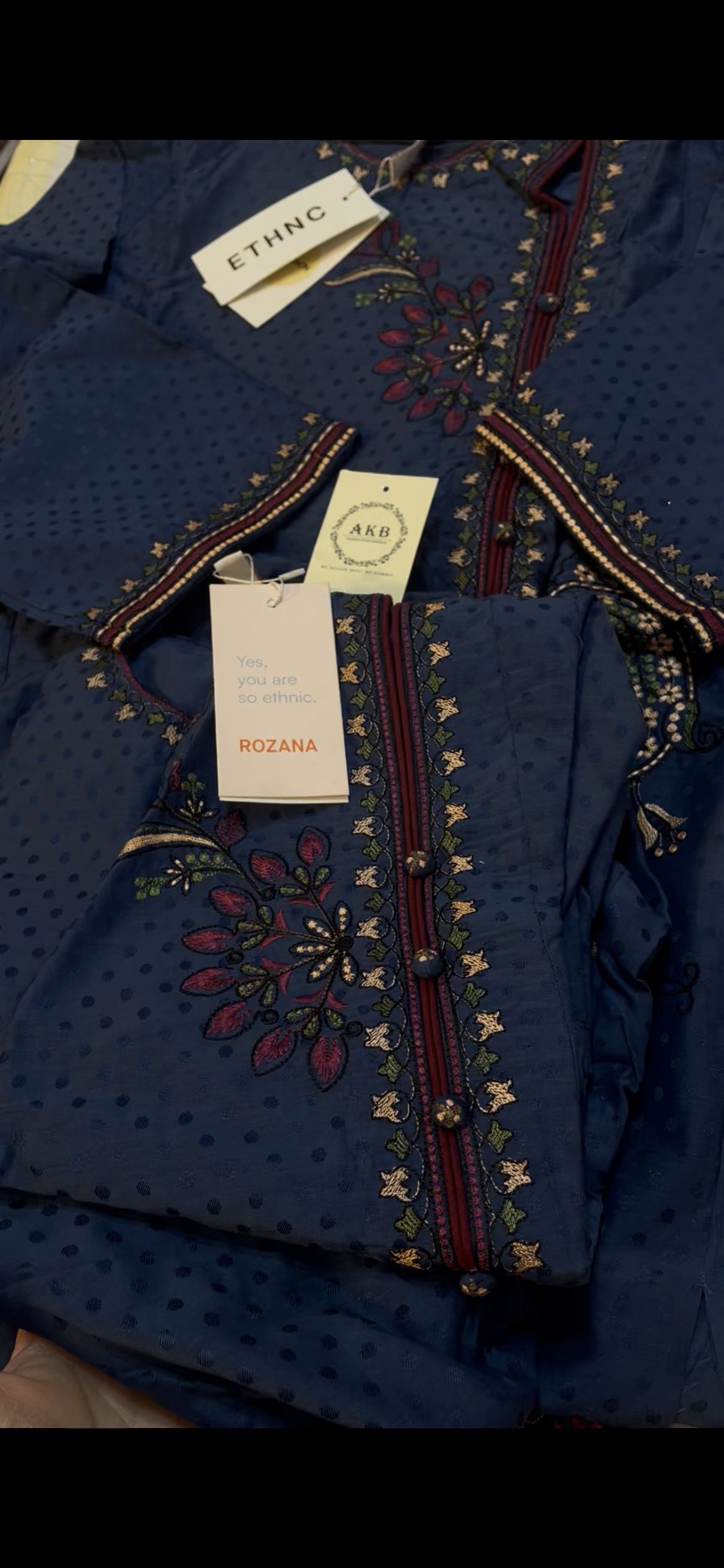 Ethnic luxury silk 2pcs small 17.5 chest