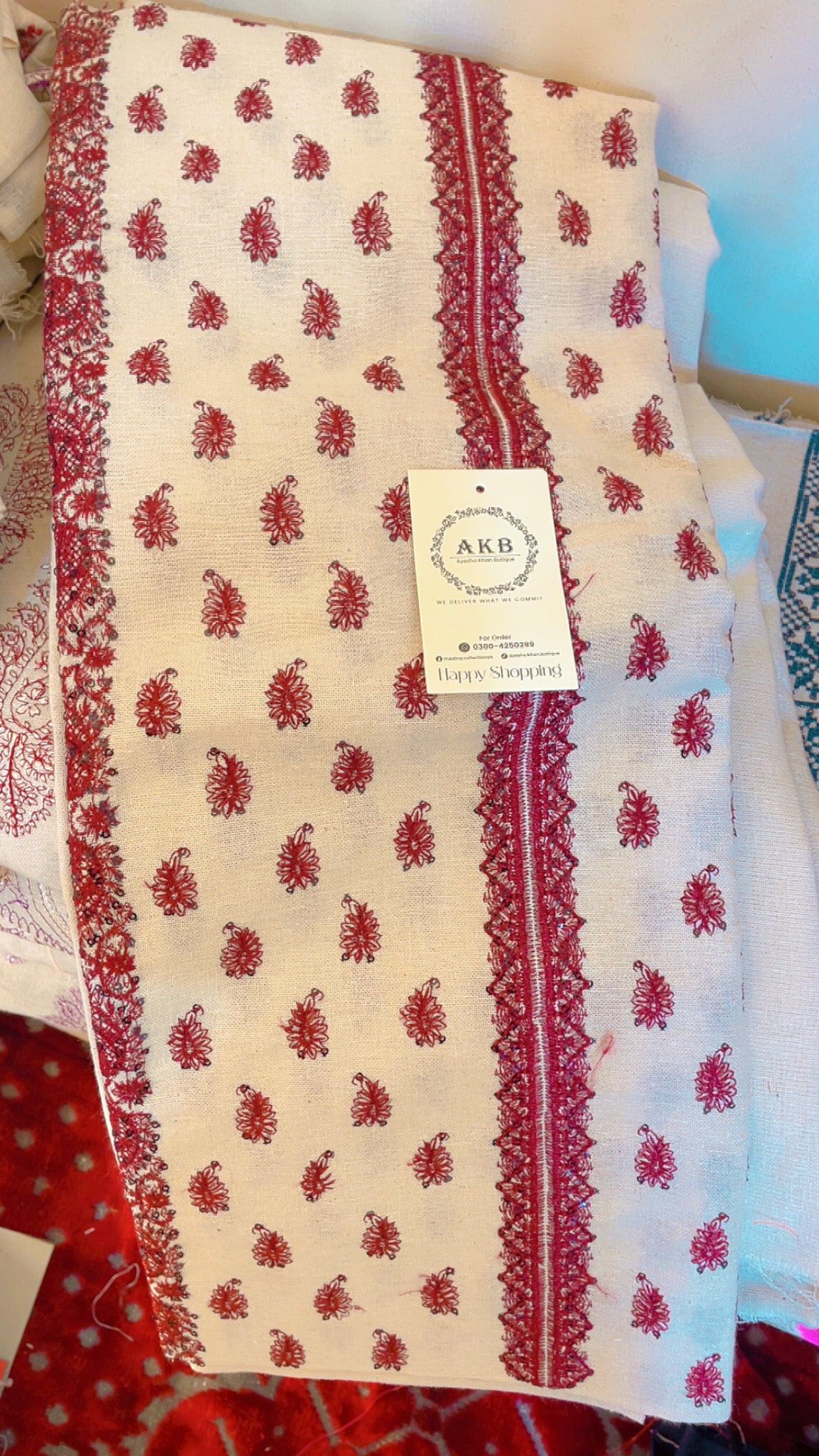 Breez khaddar 3pcs marron choti boti