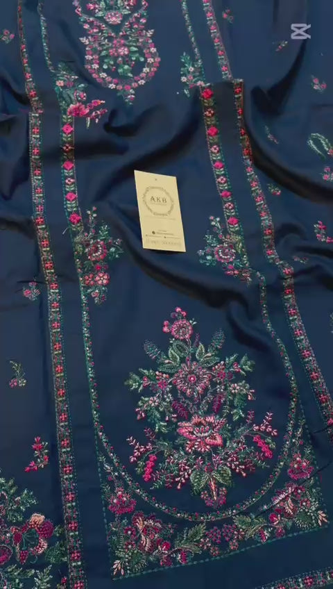 Marina with blended wool shawl